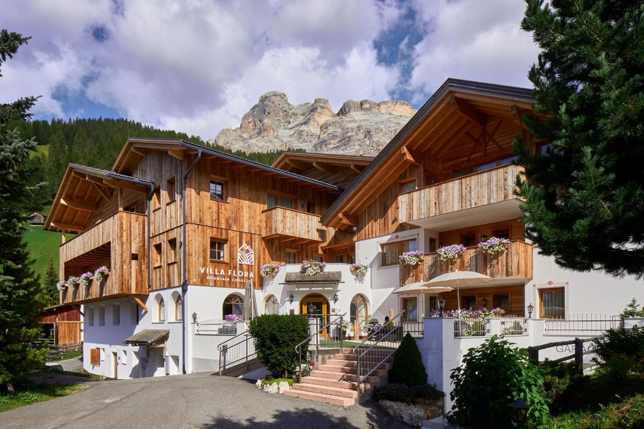 سان كاسيانو Villa Flora Mountain Lodges المظهر الخارجي الصورة
