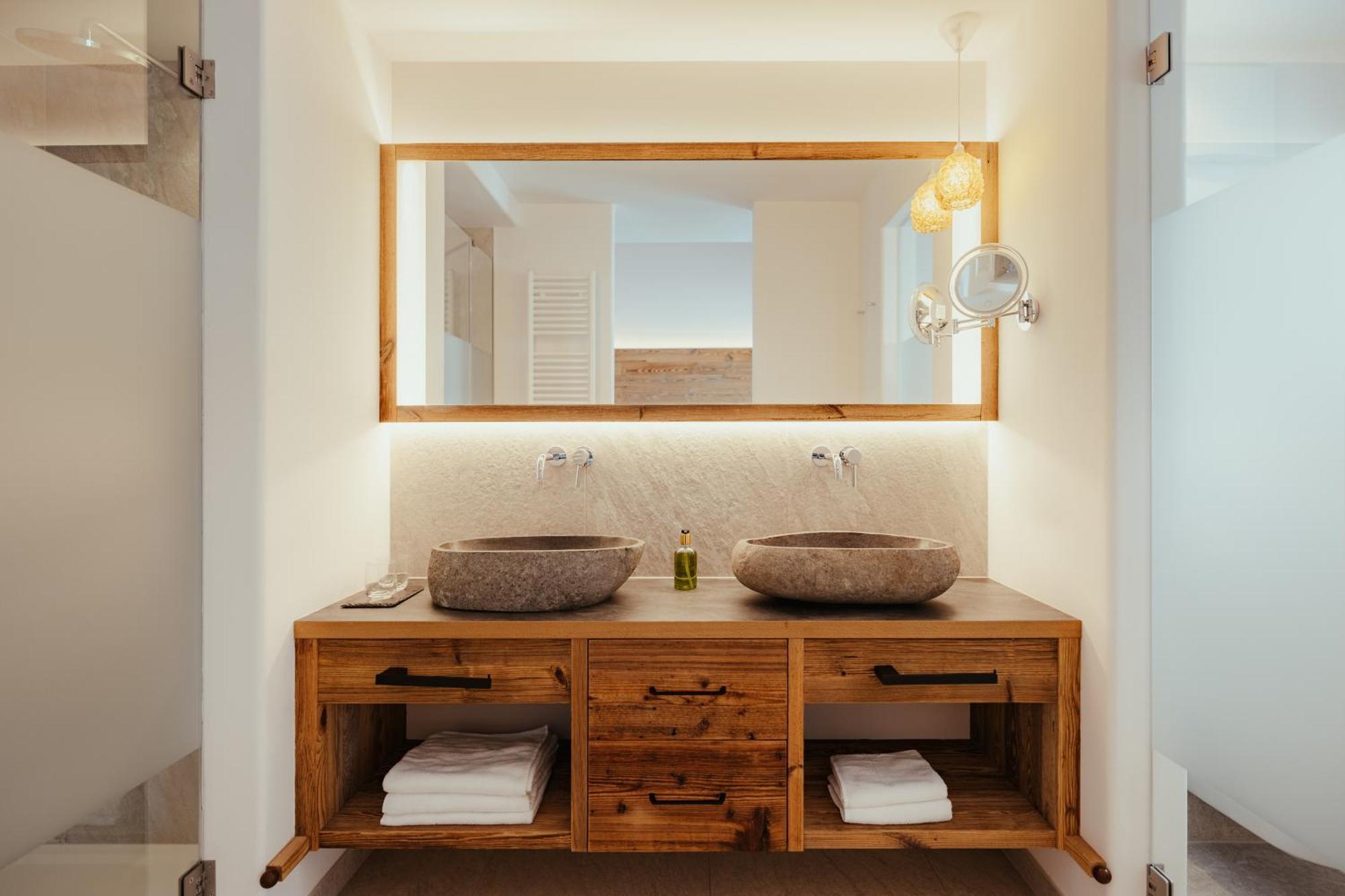 سان كاسيانو Villa Flora Mountain Lodges المظهر الخارجي الصورة