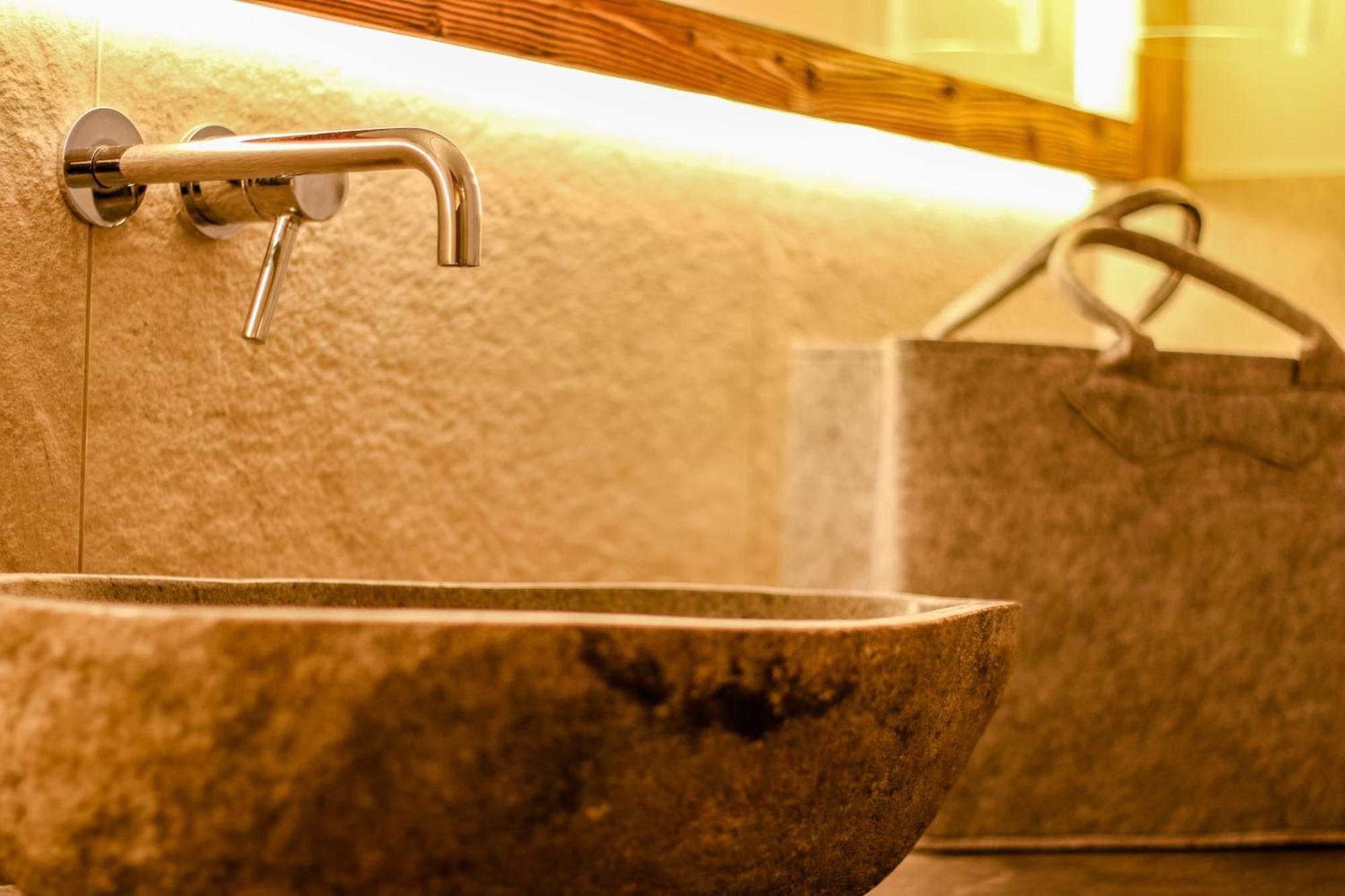 سان كاسيانو Villa Flora Mountain Lodges المظهر الخارجي الصورة